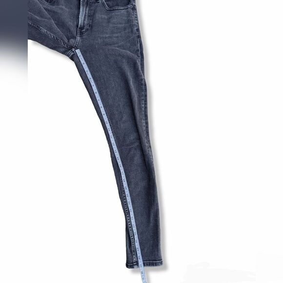 Everlane‎ The Authentic Stretch Mid-Rise Skinny in washed out black sz 26… - Picture 9 of 10